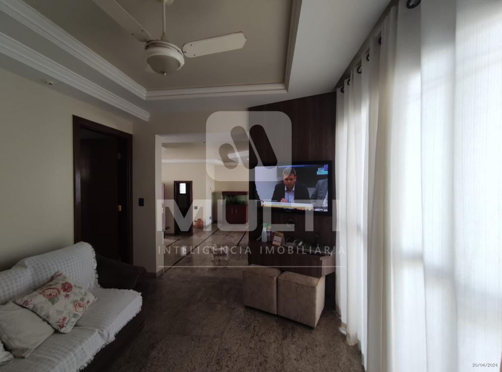 Casa à venda com 4 quartos, 402m² - Foto 6
