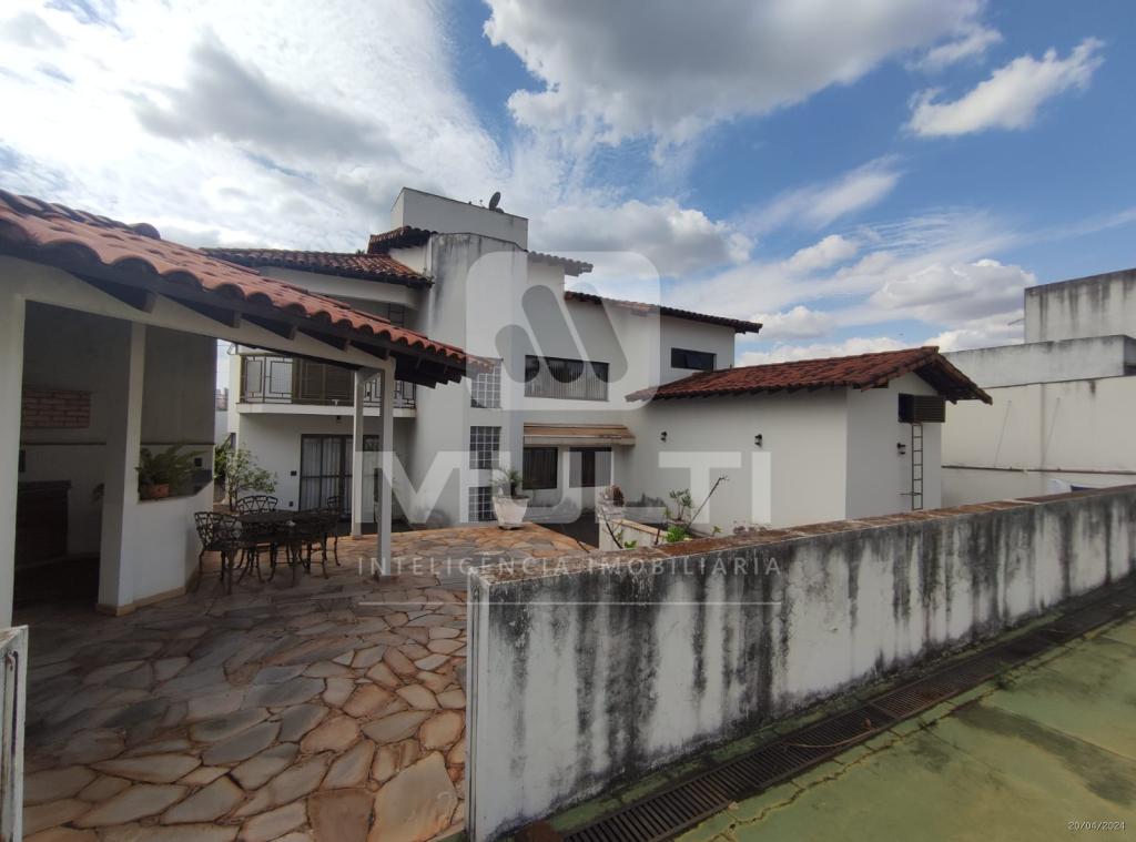 Casa à venda com 4 quartos, 402m² - Foto 28