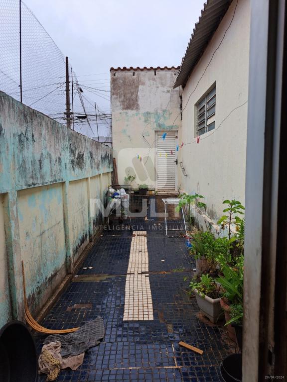 Casa, 5 quartos, 222 m² - Foto 2