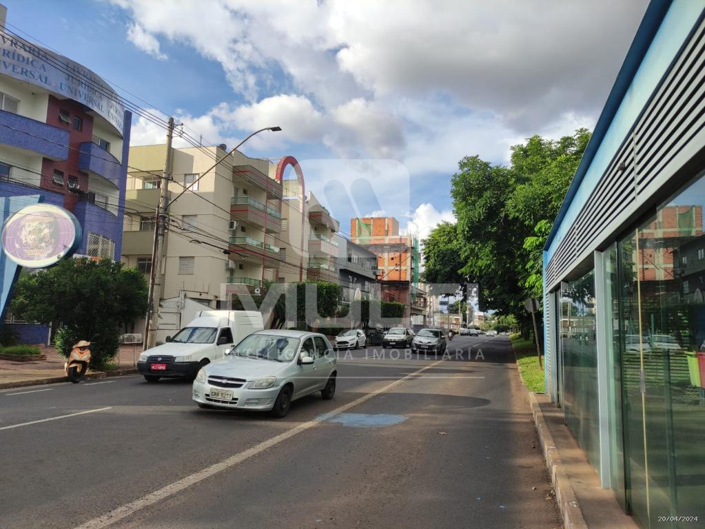 Terreno à venda com 1 quarto, 525m² - Foto 8