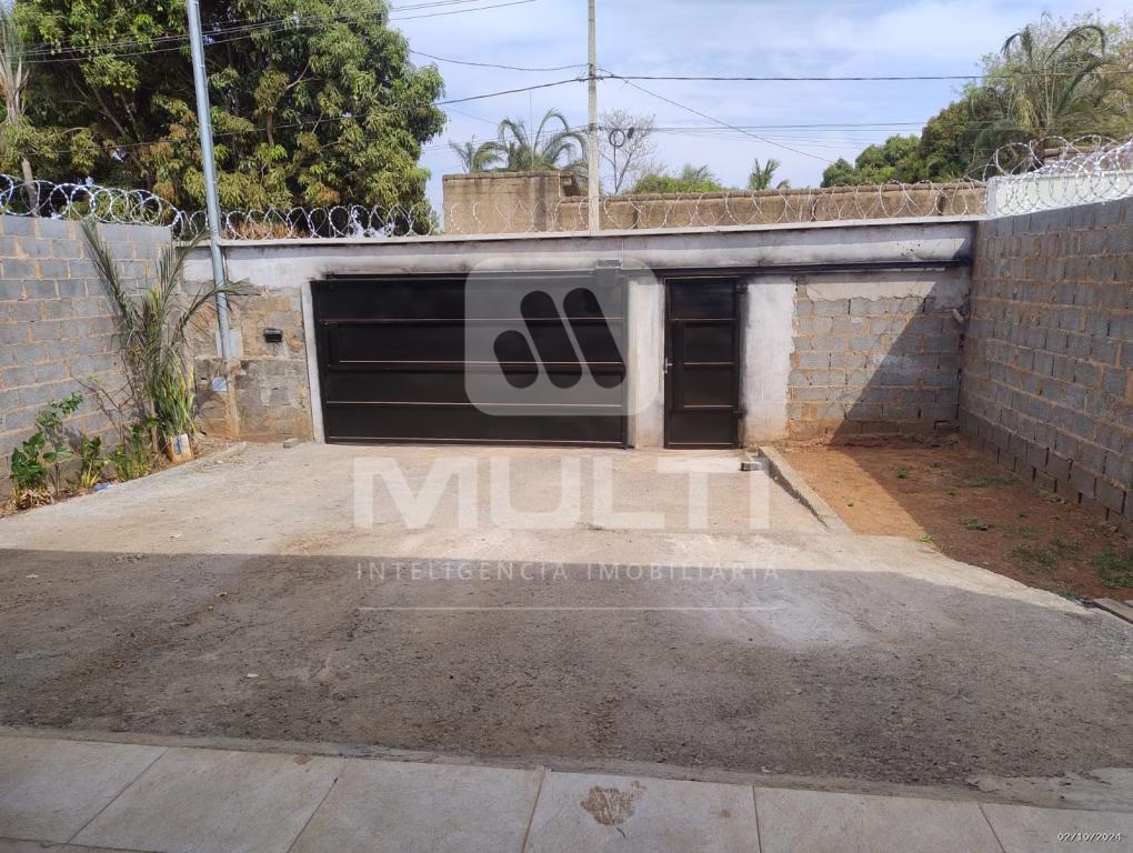Chácara à venda com 3 quartos, 200m² - Foto 17