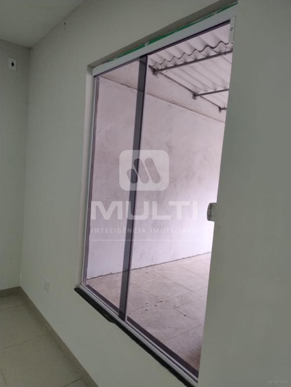 Chácara à venda com 3 quartos, 200m² - Foto 24