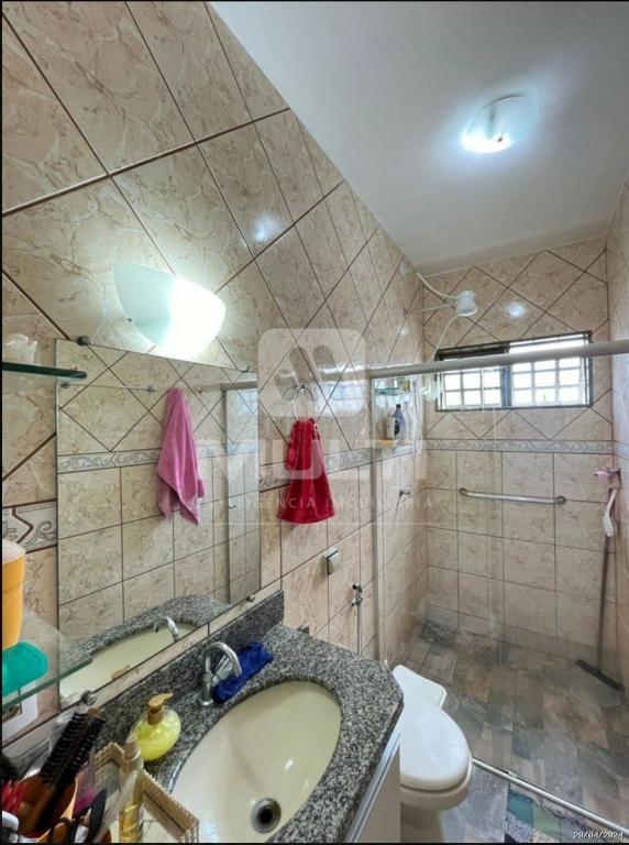 Casa à venda com 4 quartos, 162m² - Foto 5