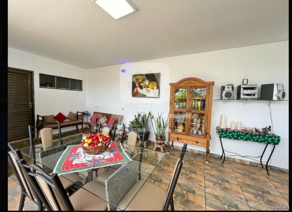 Casa à venda com 4 quartos, 162m² - Foto 10