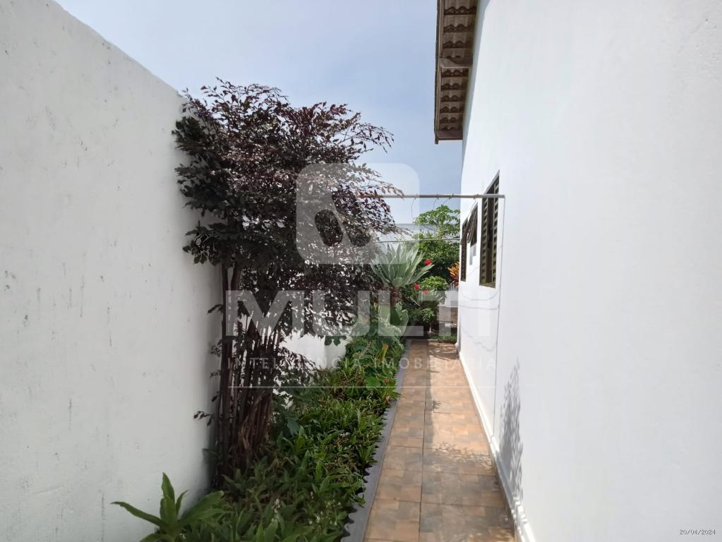 Casa à venda com 4 quartos, 162m² - Foto 16