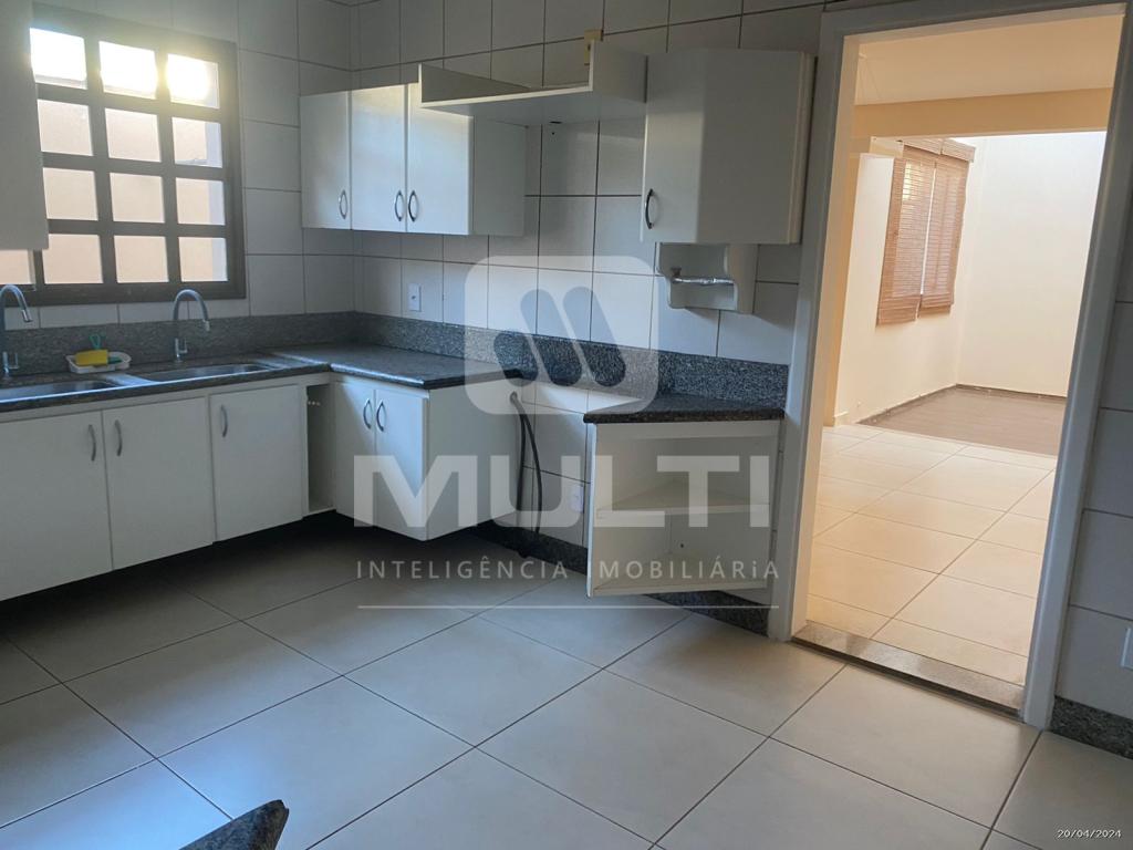 Casa, 4 quartos, 284 m² - Foto 18