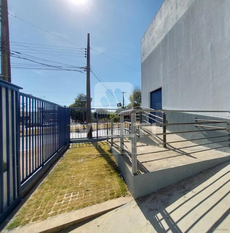 Casa, 1 quarto, 335 m² - Foto 2