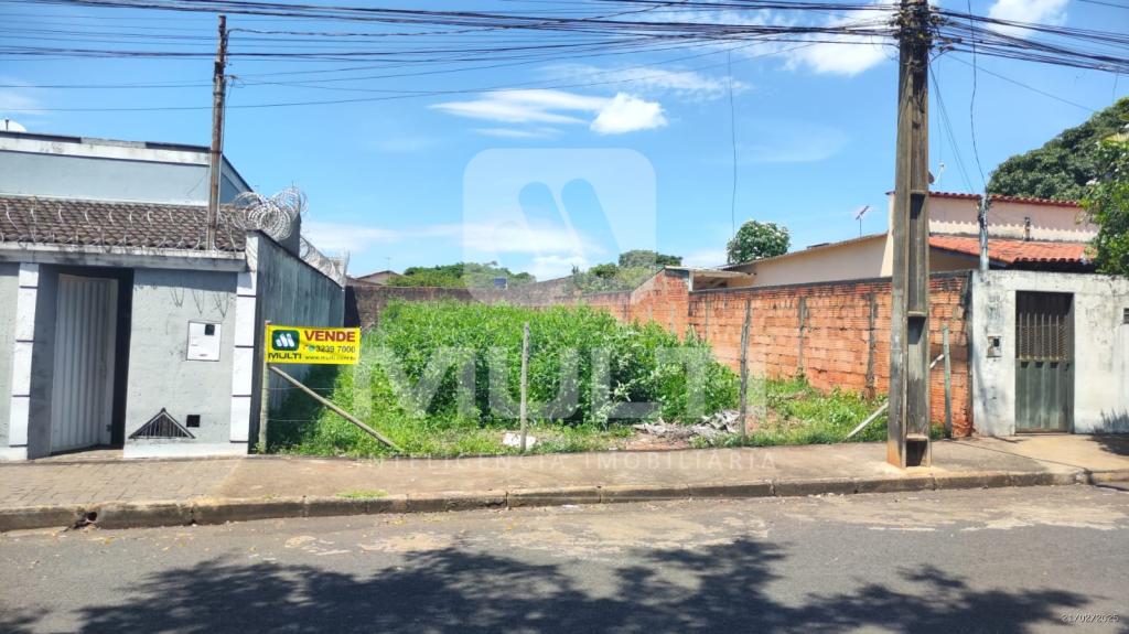 Terreno, 300 m² - Foto 1