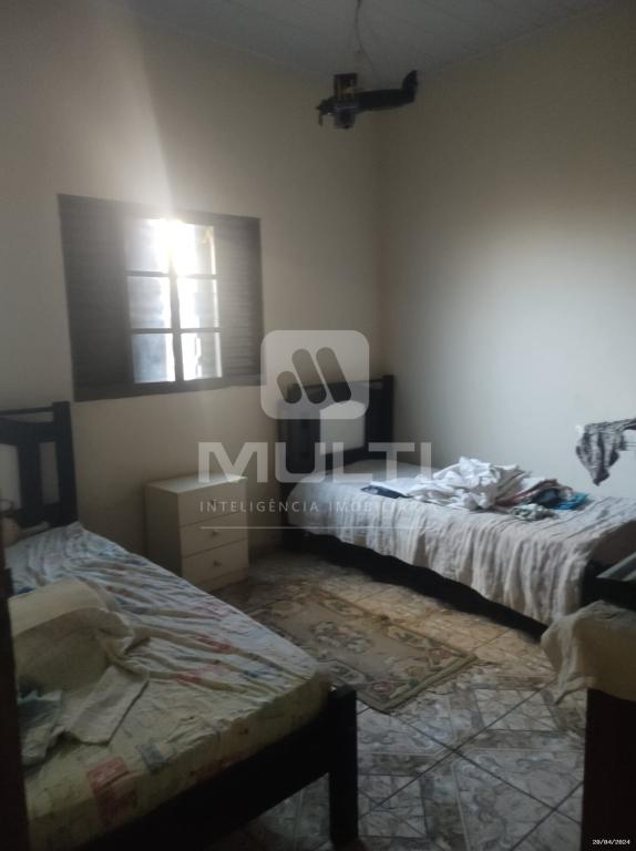 Chácara à venda com 4 quartos, 175m² - Foto 10