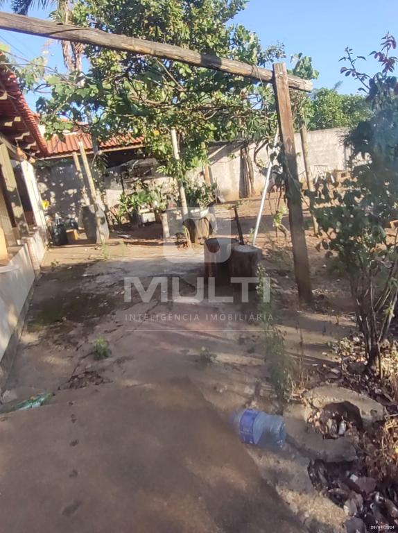 Chácara à venda com 4 quartos, 175m² - Foto 11