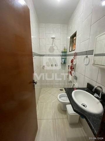 Casa, 5 quartos, 225 m² - Foto 13