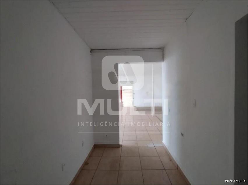 Prédio Inteiro à venda com 1 quarto, 248m² - Foto 5