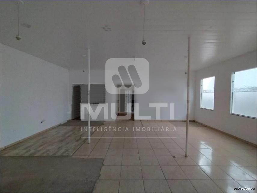 Prédio Inteiro à venda com 1 quarto, 248m² - Foto 13