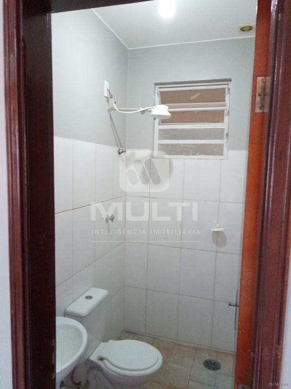 Casa à venda com 2 quartos, 100m² - Foto 4
