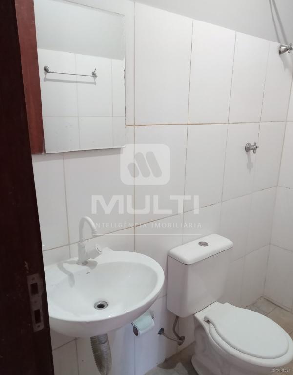 Casa à venda com 2 quartos, 100m² - Foto 7