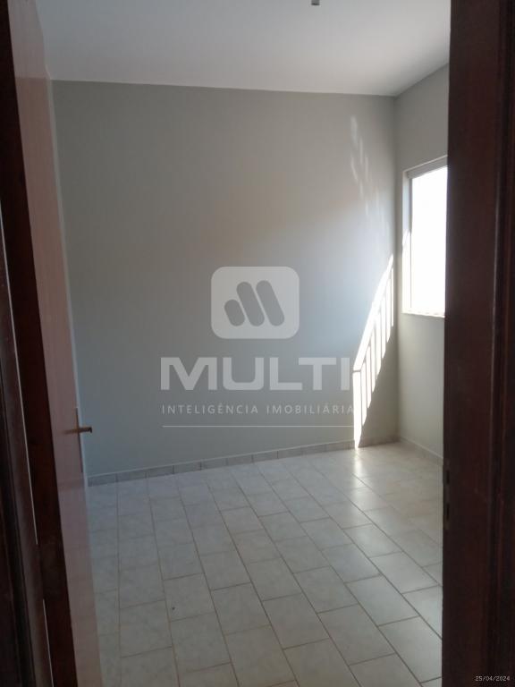 Casa à venda com 2 quartos, 100m² - Foto 14