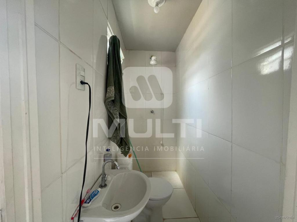 Casa à venda com 2 quartos, 100m² - Foto 20