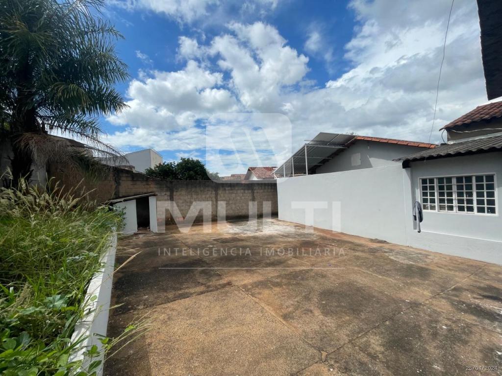 Casa à venda com 2 quartos, 100m² - Foto 21
