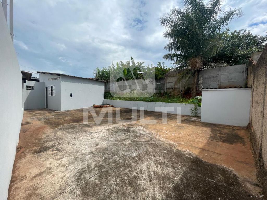 Casa à venda com 2 quartos, 100m² - Foto 22