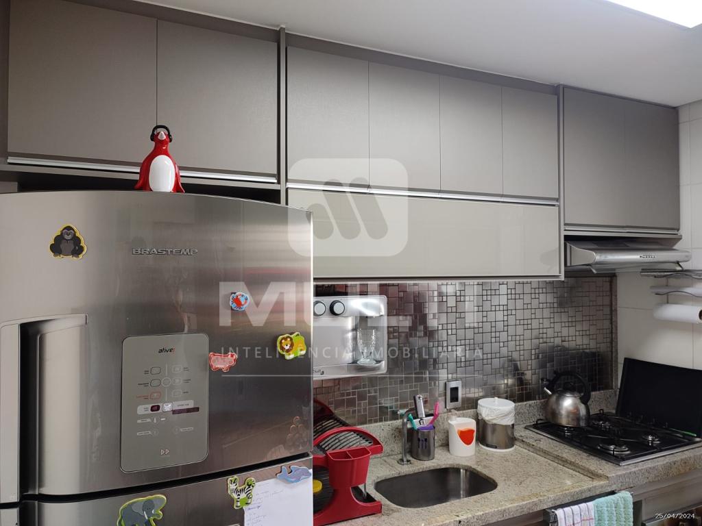 Apartamento à venda com 3 quartos, 90m² - Foto 12