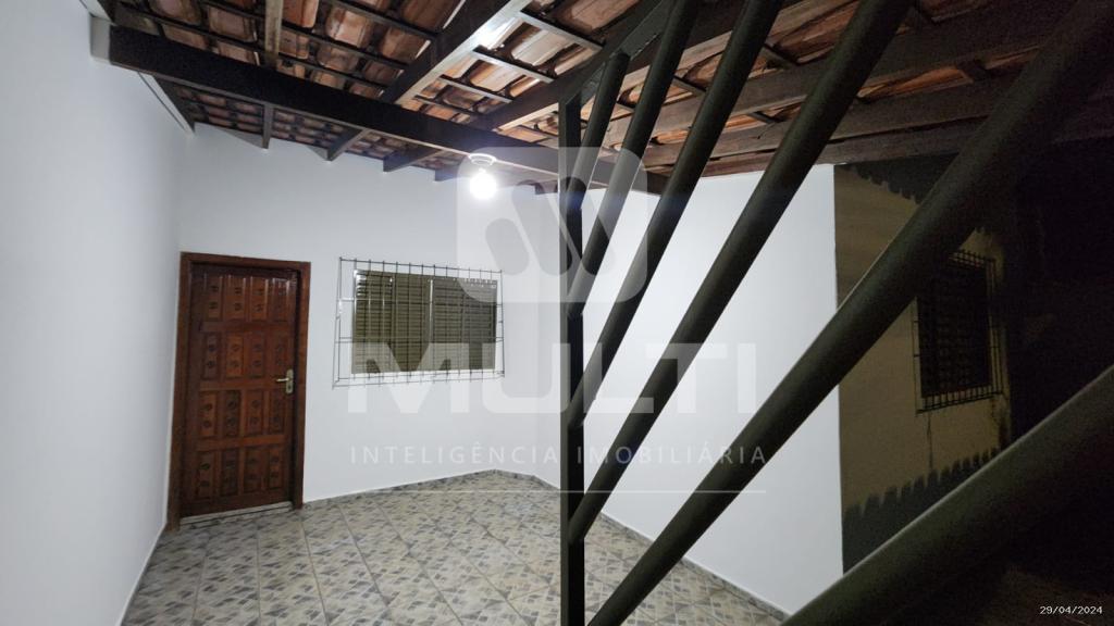 Casa, 2 quartos, 166 m² - Foto 1