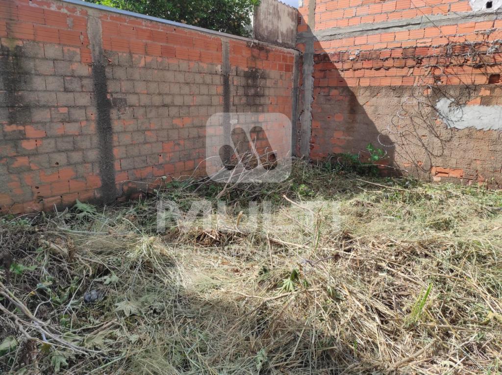 Terreno à venda com 1 quarto, 352m² - Foto 5