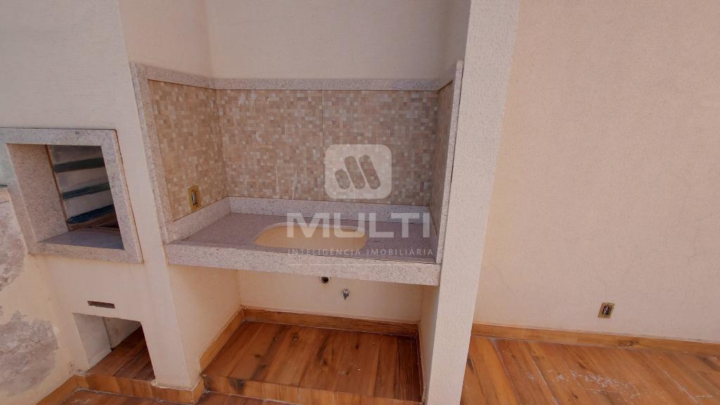 Apartamento à venda com 3 quartos, 208m² - Foto 3
