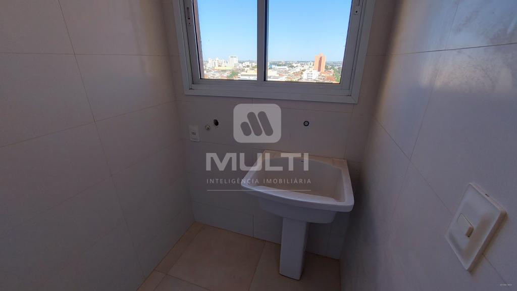 Apartamento à venda com 3 quartos, 208m² - Foto 6