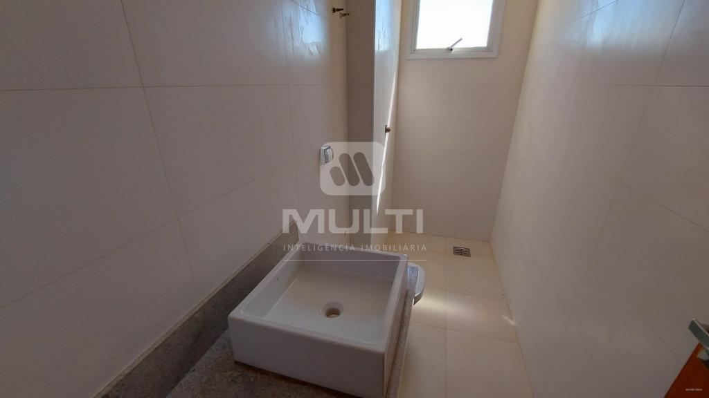 Apartamento à venda com 3 quartos, 208m² - Foto 7