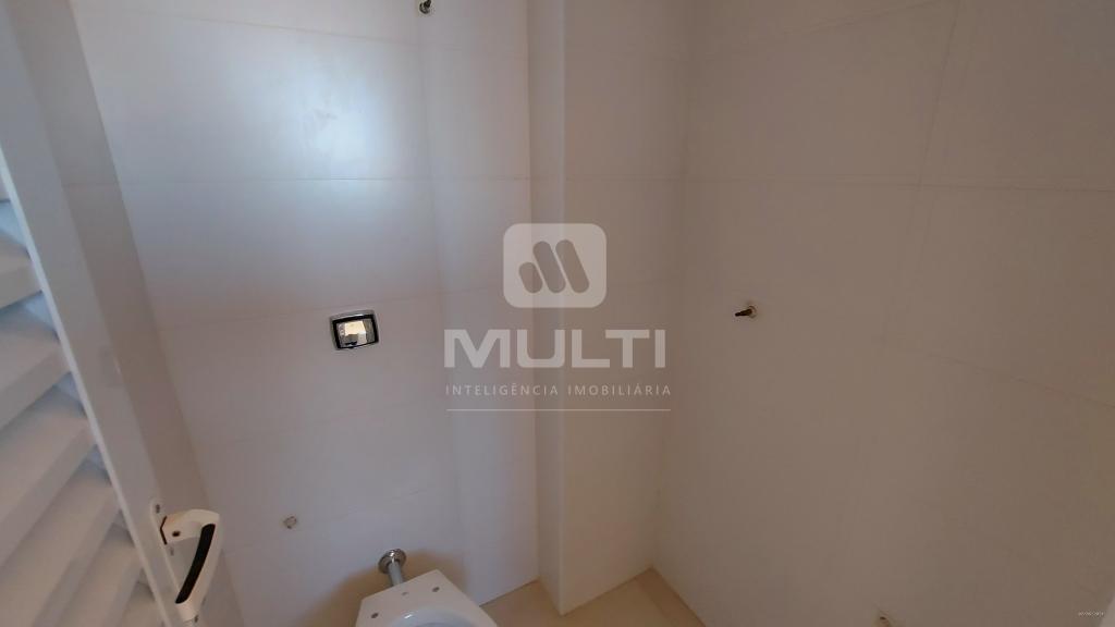 Apartamento à venda com 3 quartos, 208m² - Foto 12