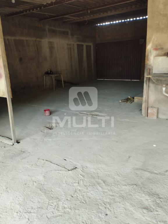 Prédio Inteiro à venda com 1 quarto, 143m² - Foto 11