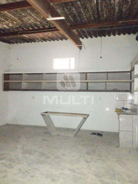 Prédio Inteiro à venda com 1 quarto, 143m² - Foto 13