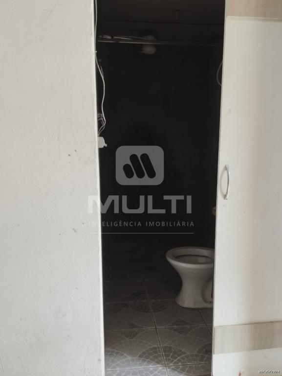 Prédio Inteiro à venda com 1 quarto, 143m² - Foto 14