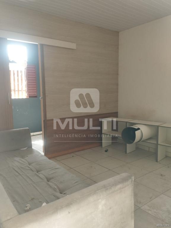 Prédio Inteiro à venda com 1 quarto, 143m² - Foto 16