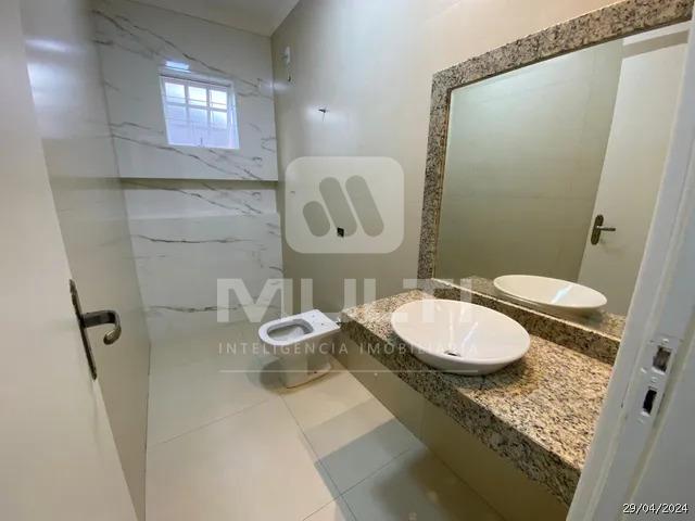 Casa, 3 quartos, 218 m² - Foto 4