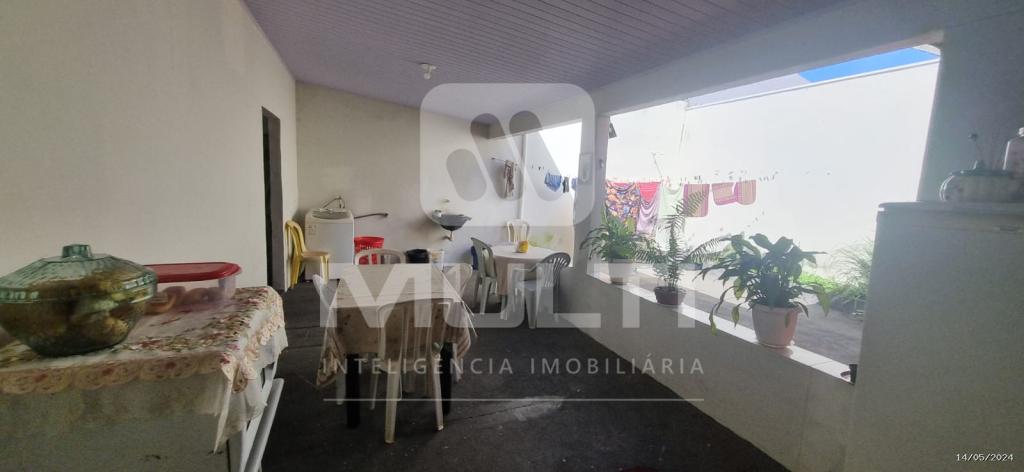 Casa à venda com 4 quartos, 133m² - Foto 5