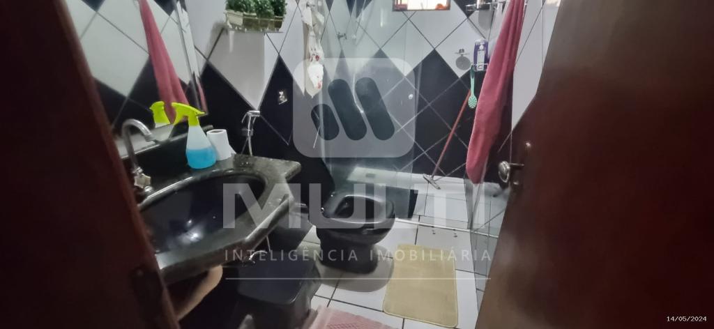 Casa à venda com 4 quartos, 133m² - Foto 7
