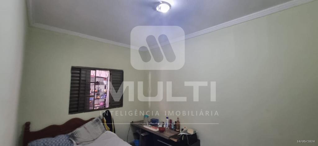 Casa à venda com 4 quartos, 133m² - Foto 9