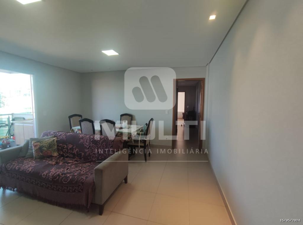 Apartamento à venda com 3 quartos, 96m² - Foto 1