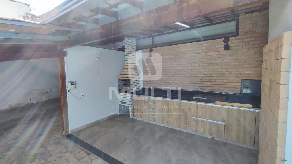 Casa à venda com 3 quartos, 130m² - Foto 12