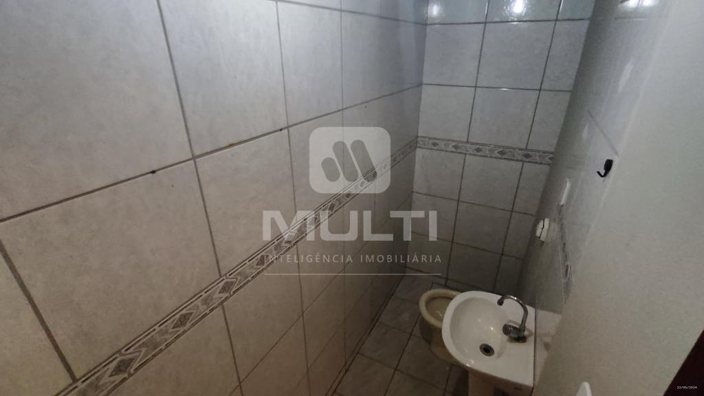 Casa à venda com 3 quartos, 130m² - Foto 16