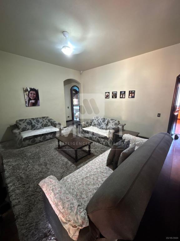 Casa à venda com 6 quartos, 450m² - Foto 10