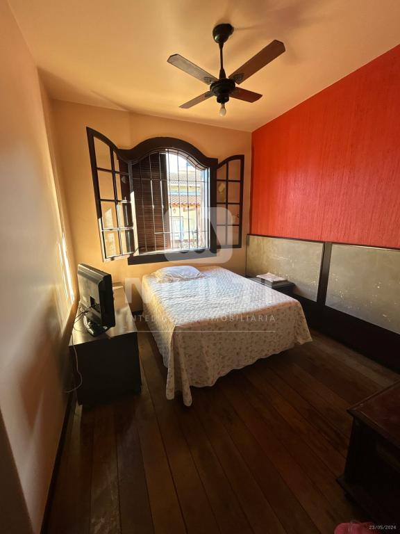 Casa à venda com 6 quartos, 450m² - Foto 20