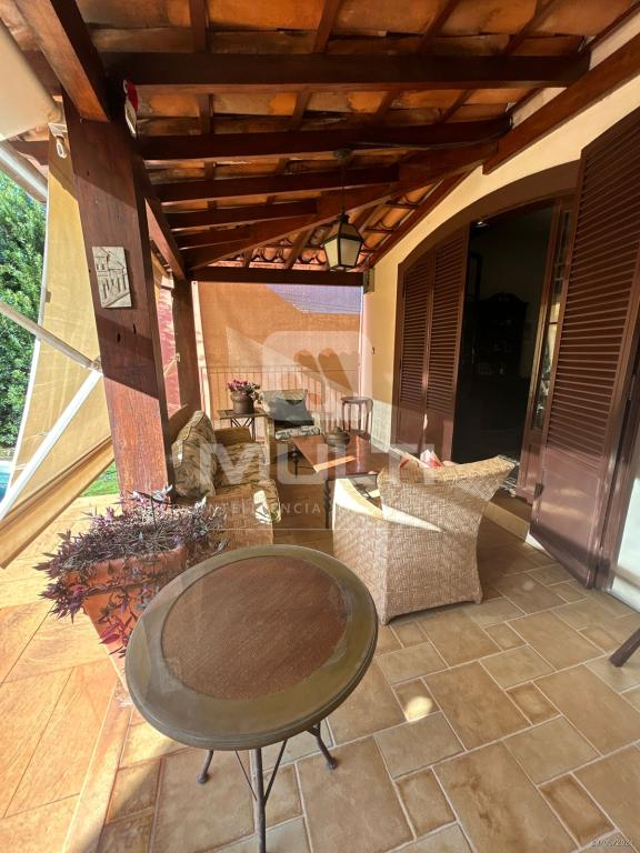 Casa à venda com 6 quartos, 450m² - Foto 25