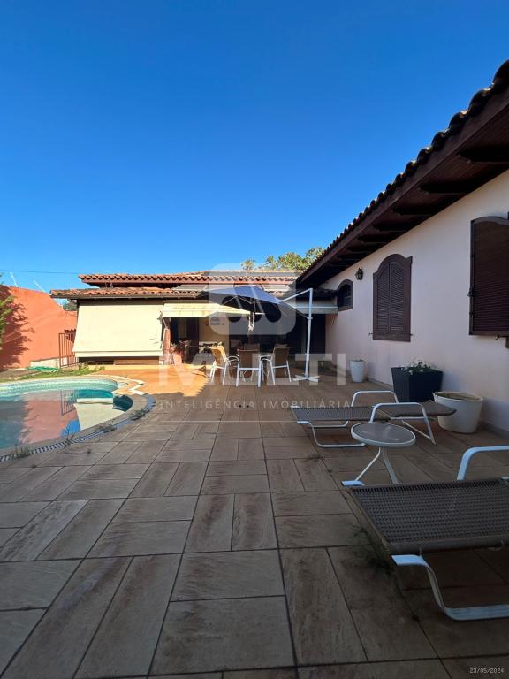 Casa à venda com 6 quartos, 450m² - Foto 26