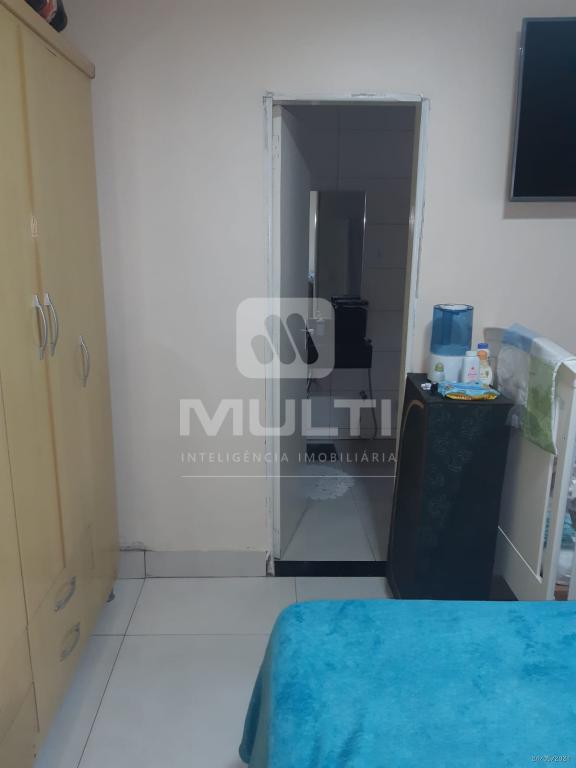 Casa à venda com 3 quartos, 130m² - Foto 8