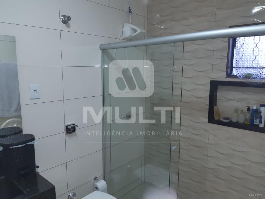 Casa à venda com 3 quartos, 130m² - Foto 9