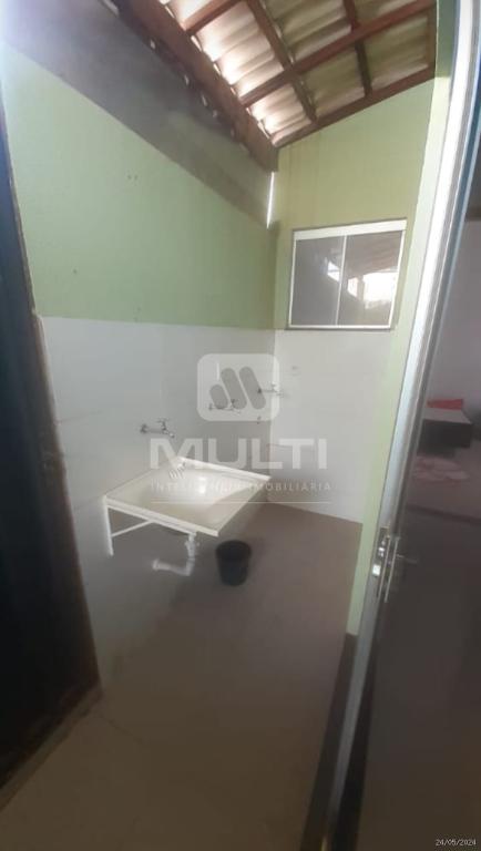 Casa à venda com 3 quartos, 130m² - Foto 17