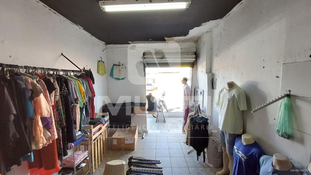 Prédio Inteiro à venda com 1 quarto, 230m² - Foto 10