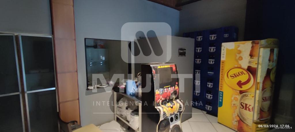 Prédio Inteiro à venda com 1 quarto, 50m² - Foto 6